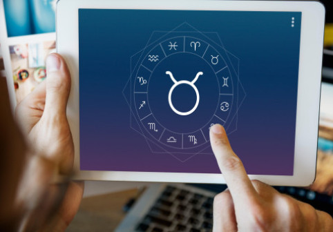 Sezonul Taurului aduce răsturnări de situație. Patru zodii sunt vizate de schimbări majore