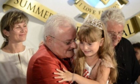 Irinel Columbeanu, între singurătate și cea mai mare bucurie a vieții lui. Fiica sa i-a făcut o surpriză emoționantă