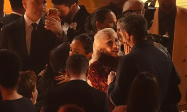Lady Gaga i-a declarat public dragostea logodnicului ei, pe scena de la Grammy Awards: Te iubesc atât de mult