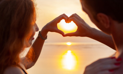 Cele trei zodii care își pot întâlni sufletul pereche în februarie 2026. Coincidențe magice și atracții neașteptate