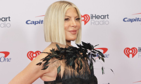 Casa în care trăiește Tori Spelling, un adevărat haos. Colega ei de podcast, șocată: „E o problemă serioasă, ai nevoie de ajutor!”