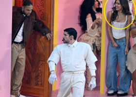 Jessica Alba, criticată pentru dansul din show-ul de la Super Bowl: "Chiar mă scoate din sărite"; "Nici măcar nu poate să se legene"