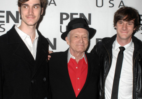 Băieții lui Hugh Hefner, reacție vehementă după acuzațiile lansate de Crystal Harris: „Astfel de afirmații trebuie susținute cu dovezi”
