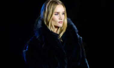 Logodnica lui Jason Statham declanșează un val de reacții, după o apariție recentă. „Chipul ei e vizibil transformat!”