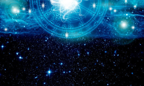 Cinci zodii care traversează o perioadă excelentă toată luna aprilie 2026