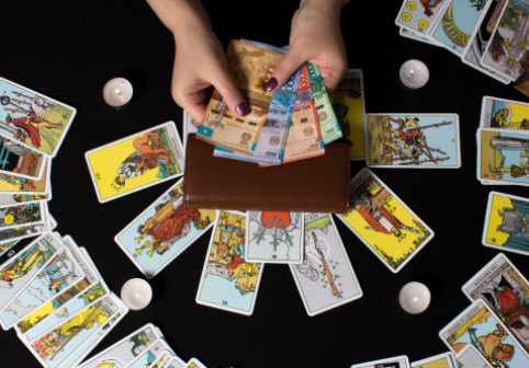 Trei zodii sunt favorizate de astre între 16 și 22 martie. E săptămâna banilor pentru acești nativi