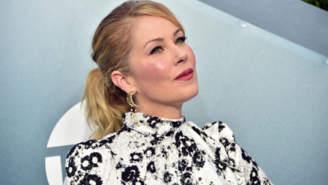 Christina Applegate, mărturisiri dureroase: „Mă gândesc la moarte în fiecare zi, mi-am cumpărat deja loc de veci!”