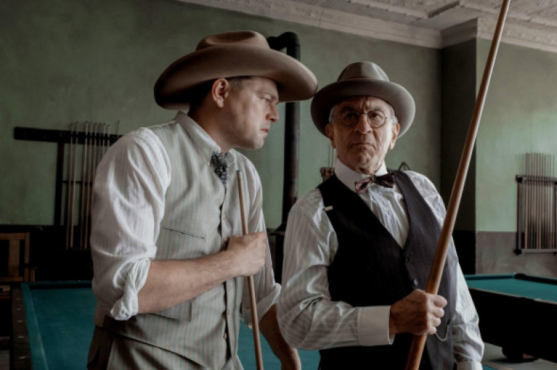 USA. Robert De Niro and Leonardo DiCaprio in the (C)Paramount Pictures new film : Killers of the Flower Moon (2023). Plot: Members of the Osage tribe in the United States are murdered under mysterious circumstances in the 1920s, sparking a major F.B.I. i