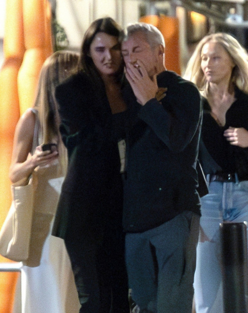 *PREMIUM-EXCLUSIVE* *MUST CALL FOR PRICING* The American actor and film director Sean Penn packs on the PDA with a new, younger looking girlfriend believed to be the actress Valeria Nicov seen during a night out in Madrid, Spain. *PICTURES TAKEN ON THE 04