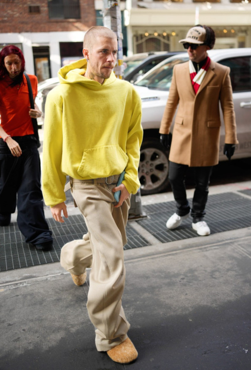 Justin Bieber is Spotted Out Solo in New York City