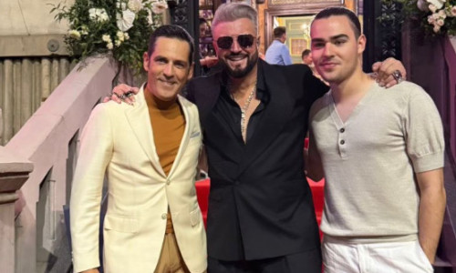Ștefan Bănică Jr. și fiul său, Radu Ștefan, apariție rară împreună la un eveniment de modă în București