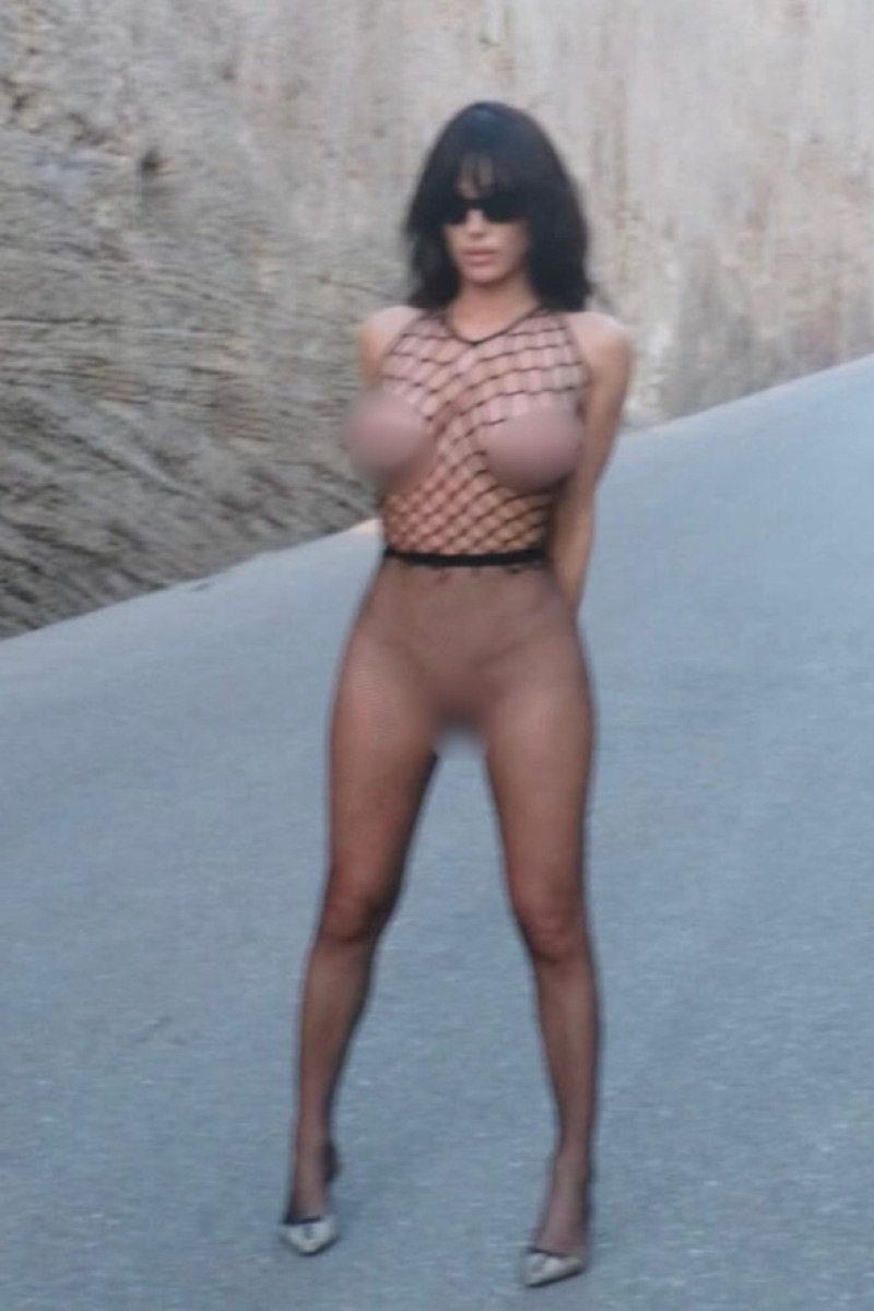 bianca-censori-cenzurat (2)