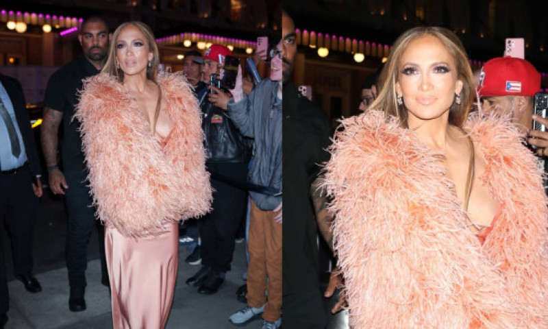 Jennifer Lopez, apariție îndrăzneață și incident vestimentar pe covorul roșu