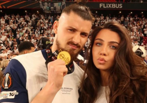 Meira Drăgușin, sora lui Radu Drăgușin, a atras toate privirile la finala Europa League din Bilbao