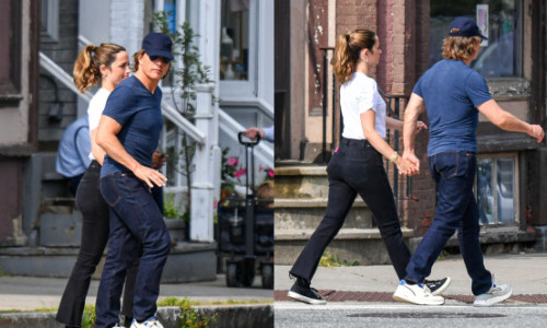 Tom Cruise și Ana de Armas nu se mai ascund. Cei doi au fost surprinși ținându-se de mână în Vermont