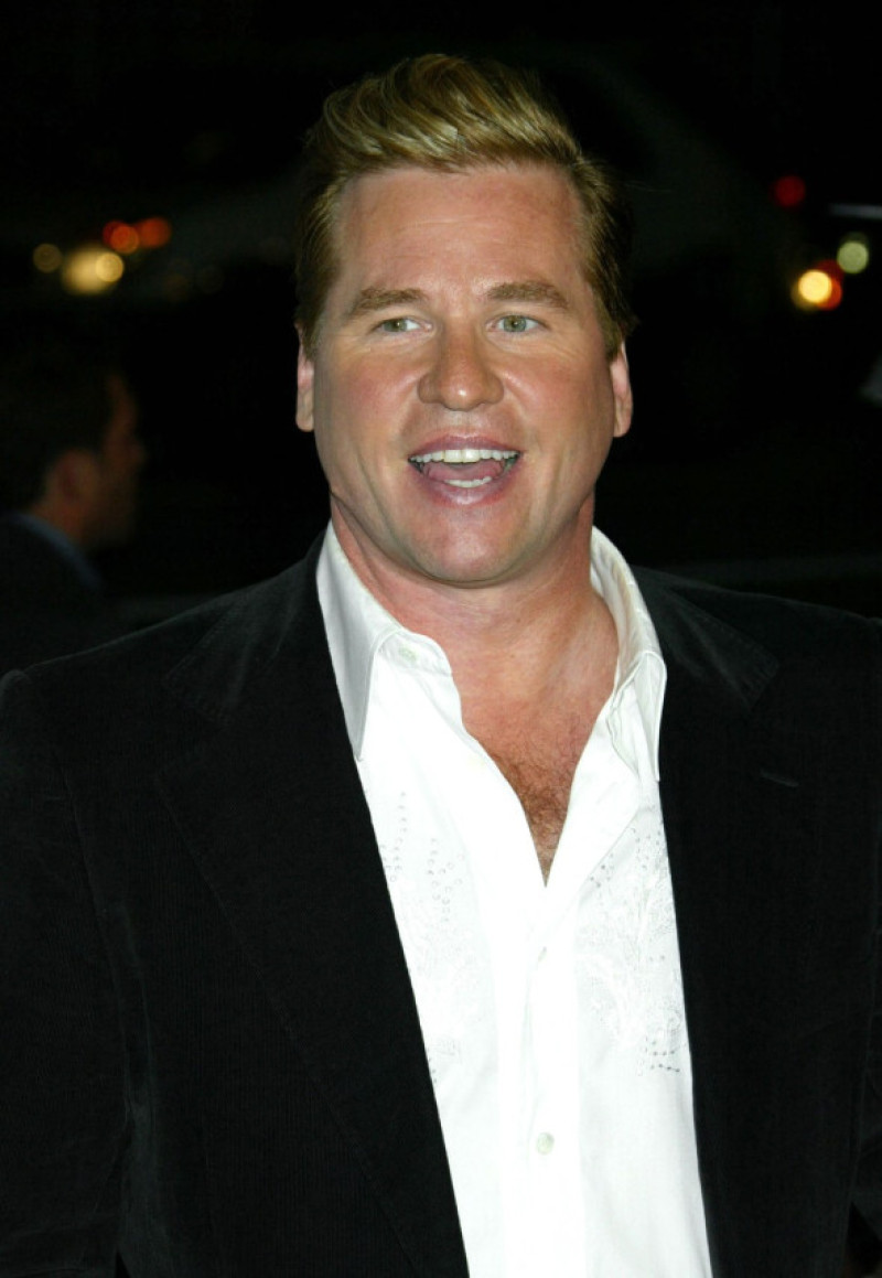 In Memoriam - Celebrities We Lost In 2025 - STAR MAX COLLECTION