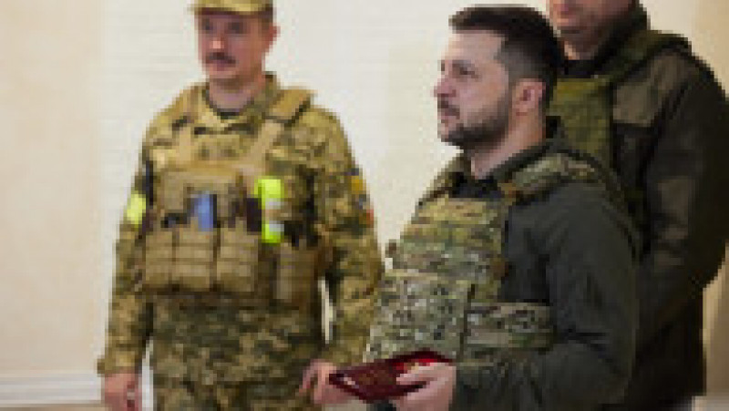 Zelenski i-a vizitat pe soldații ucraineni din regiunea Harkov Foto: Profimedia Images | Poza 14 din 23