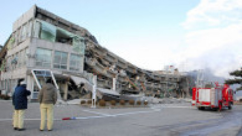 În urma unui seism cu magnitudinea 9 grade şi a unui tsunami produse pe 11 martie 2011, accidentul de la Fukushima a condus la eliberarea unor emisii radioactive semnificative în aer, apă şi sol în regiunea centralei nucleare. Sursa foto: Profimedia Images | Poza 53 din 55