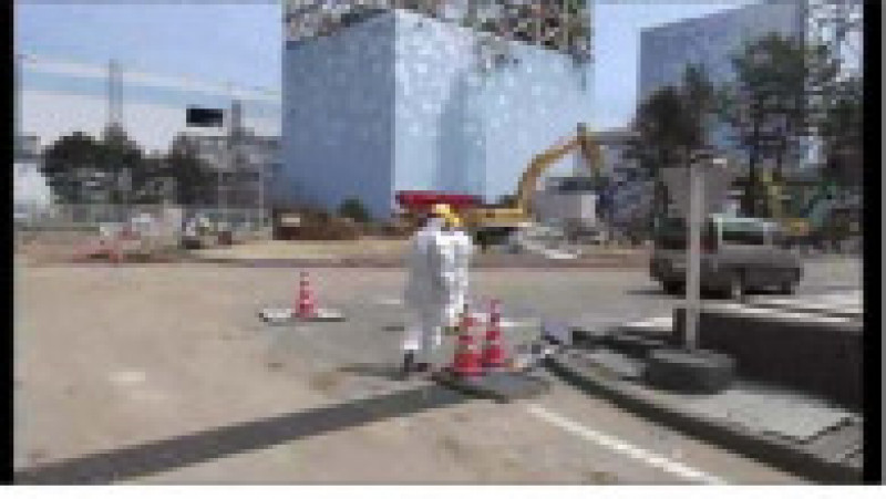 În urma unui seism cu magnitudinea 9 grade şi a unui tsunami produse pe 11 martie 2011, accidentul de la Fukushima a condus la eliberarea unor emisii radioactive semnificative în aer, apă şi sol în regiunea centralei nucleare. Sursa foto: Profimedia Images | Poza 9 din 30