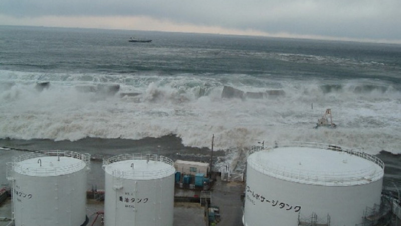 Japonia anunţă că radioactivitatea apei de mare este sub limite în apropiere de Fukushima. Sursa foto: Profimedia Images