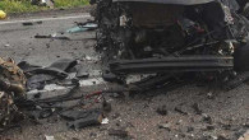 Două persoane au murit după coliziunea dintre o cisternă și un autoturism. Foto: ISU Tulcea | Poza 2 din 2
