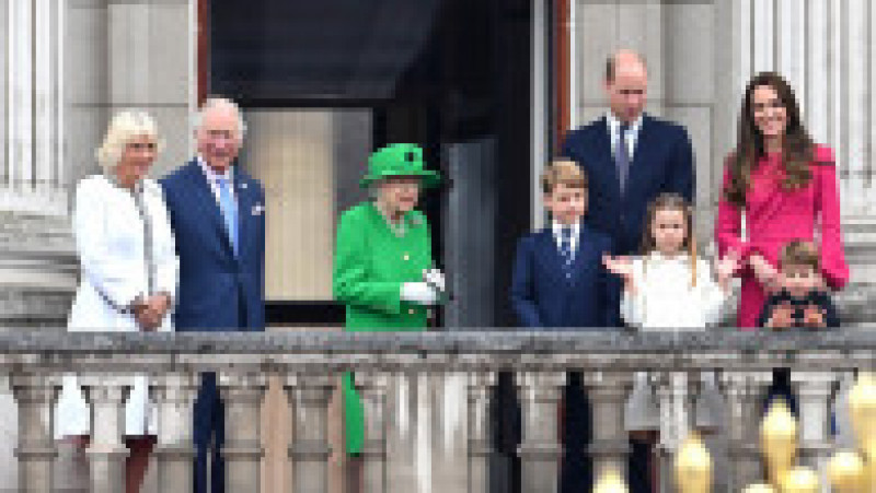 Prințul Louis, în vârstă de 4 ani, cel mai mic membru al familiei regale prezente în balconul Palatului Buckingham Foto: Profimedia Images | Poza 9 din 13