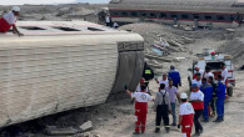 Tren deraiat în Iran. Foto: Profimedia Images | Poza 6 din 6