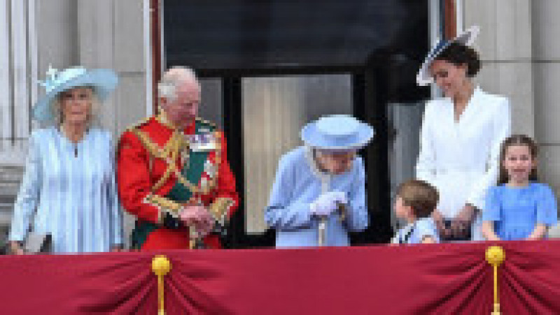 Prințul Louis vorbește cu străbunica sa, Regina Elisabeta a II-a Foto: Profimedia Images | Poza 12 din 34