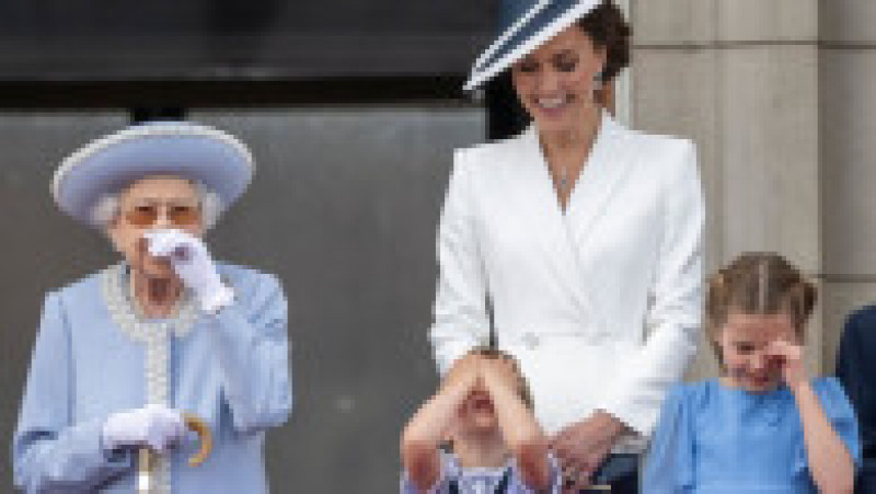 Chiar și Regina Elisabeta pare să fi fost amuzată de reacțiile strănepotului său, prințul Louis Foto: Profimedia Images | Poza 33 din 53