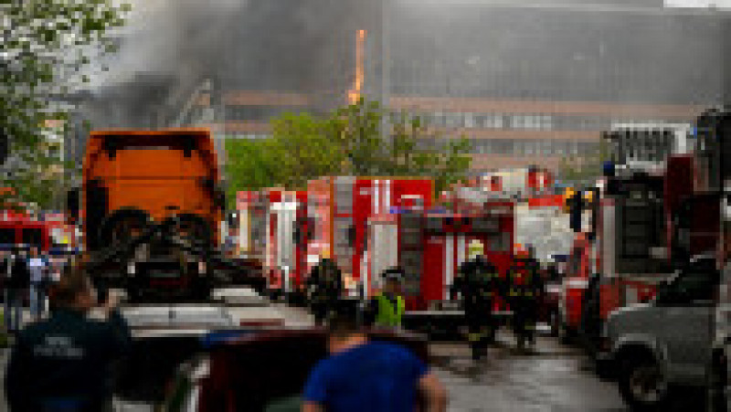 O clădire de birouri din Moscova a fost mistuită de flăcări. FOTO: Profimedia Images | Poza 6 din 10
