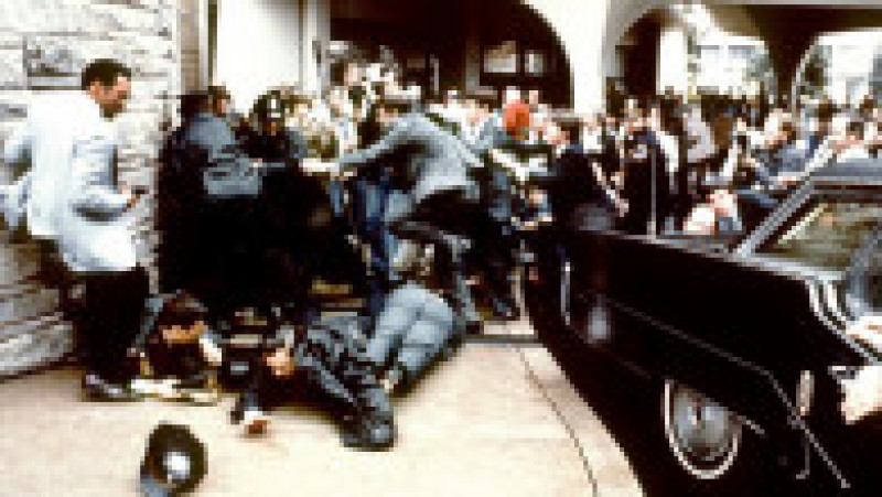 John Hinckley a încercat să-l omoare pe preşedintele american Ronald Reagan în 1981 FOTO: Profimedia Images | Poza 32 din 36