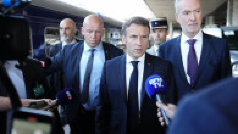 Președintele francez Emmanuel Macron a ajuns în gara din Kiev. Foto: Profimedia Images | Poza 18 din 31