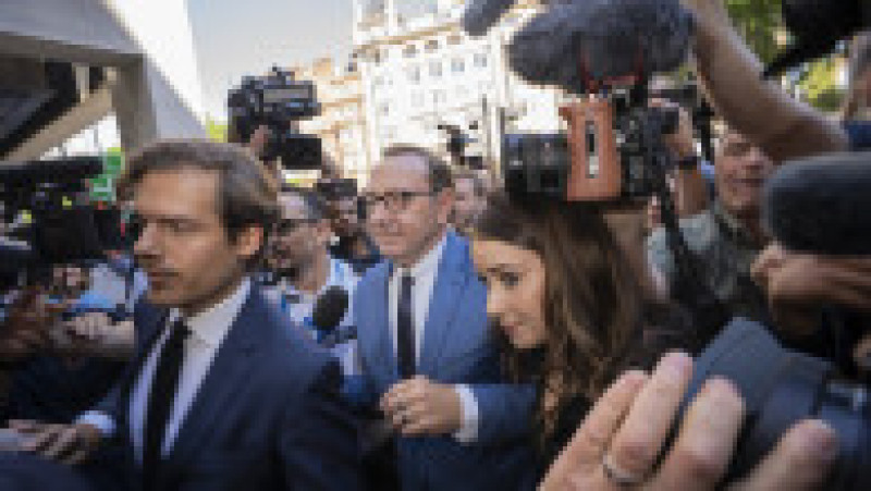 Acuzat de agresiune sexuală, Kevin Spacey a fost lăsat în libertate de justiţia britanică. Sursa foto: Profimedia Images | Poza 9 din 11