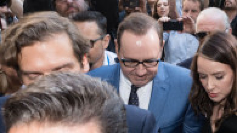 Acuzat de agresiune sexuală, Kevin Spacey a fost lăsat în libertate de justiţia britanică. Sursa foto: Profimedia Images | Poza 7 din 11