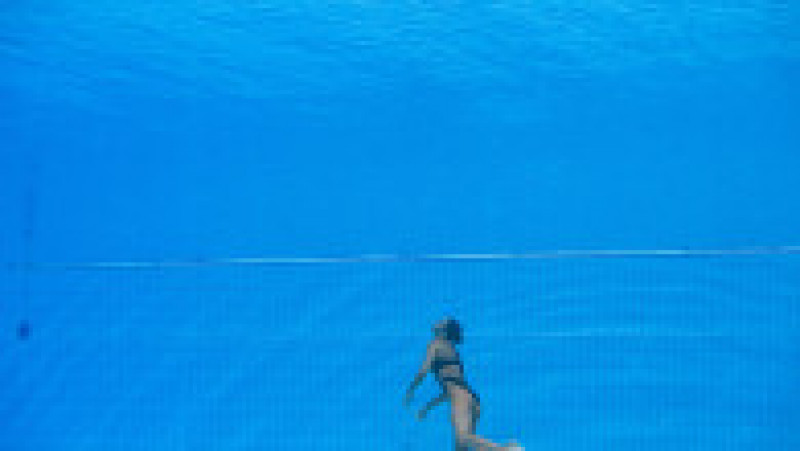 Înotătoarea americană Anita Alvarez a fost la un pas de înec după ce a leşinat în bazin. Sursa foto: Profimedia Images | Poza 3 din 14