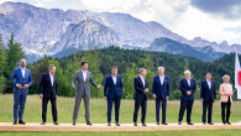 Liderii G7 la „poza de familie” Foto: Profimedia Images | Poza 10 din 14