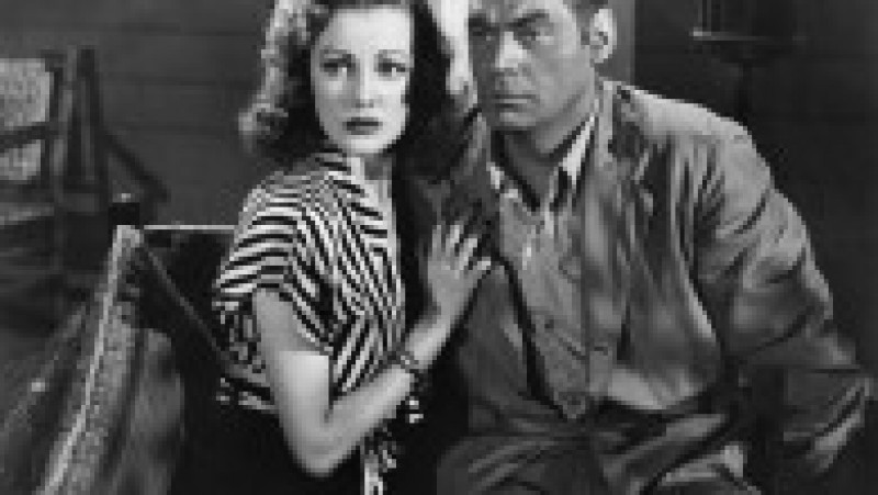 Virginia Grey și Johnny Weissmuller în „Swamp Fire”, 1946 Foto: Profimedia Images | Poza 14 din 18