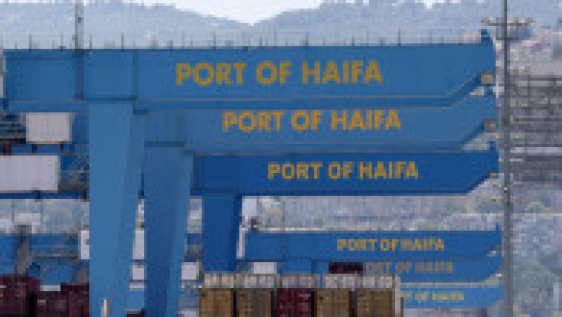 Portul Haifa operează de sute de ani. Astăzi este principalul port de apă adâncă din Israel și aproape jumătate din traficul de mărfuri local a trecut prin Haifa în 2021. Sursa foto: Profimedia Images | Poza 8 din 11