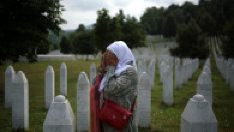 Masacrul de la Srebenica s-a soldat cu moartea a circa 8.000 de bărbaţi şi băieţi musulmani. Foto: Profimedia | Poza 7 din 17