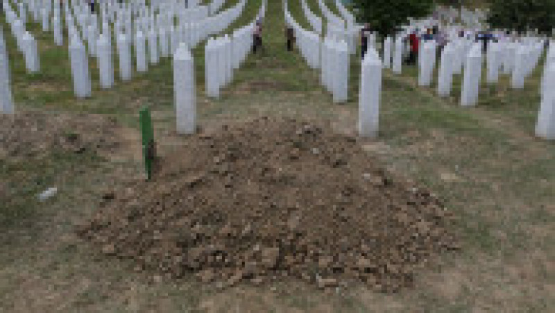 Masacrul de la Srebenica s-a soldat cu moartea a circa 8.000 de bărbaţi şi băieţi musulmani. Foto: Profimedia | Poza 4 din 17