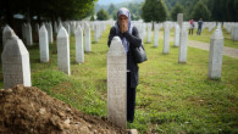 Masacrul de la Srebenica s-a soldat cu moartea a circa 8.000 de bărbaţi şi băieţi musulmani. Foto: Profimedia | Poza 9 din 17