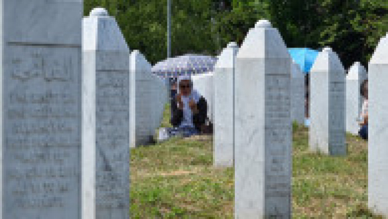 Masacrul de la Srebenica s-a soldat cu moartea a circa 8.000 de bărbaţi şi băieţi musulmani. Foto: Profimedia | Poza 12 din 17