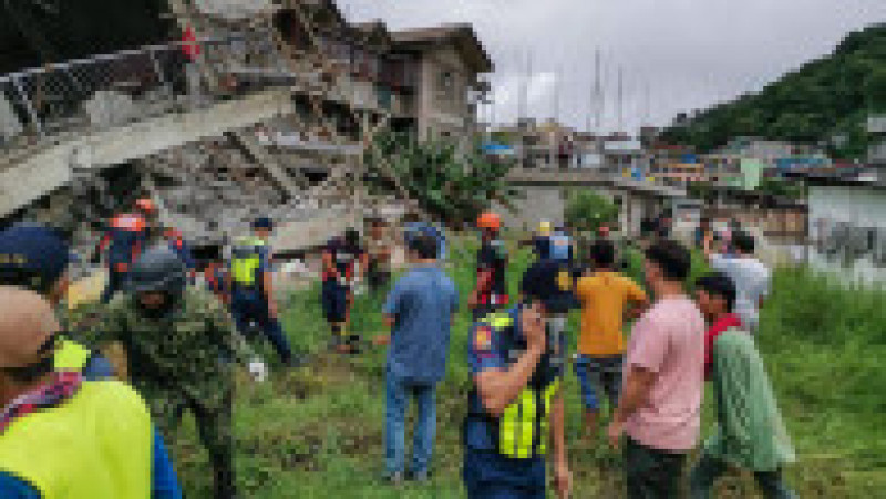 Un cutremur cu magnitudinea 7,1 s-a produs în nordul Filipinelor. FOTO: Profimedia Images | Poza 1 din 21