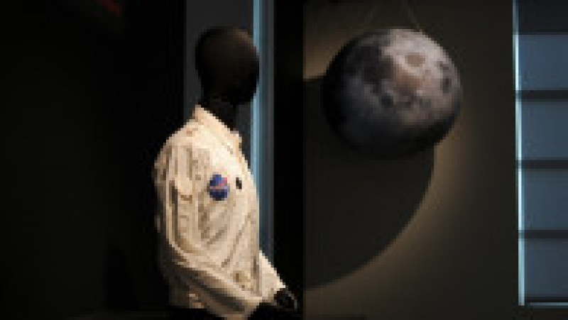 Jacheta cu care astronautul Buzz Aldrin a zburat spre Lună a fost vândută cu 2,8 milioane de dolari. Foto: Profimedia | Poza 4 din 13