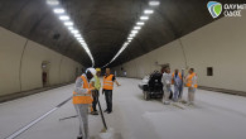 Primul tunel cu "asfalt alb" a fost inaugurat în Grecia. Sursa foto: Olympia Odos / YouTube | Poza 6 din 10