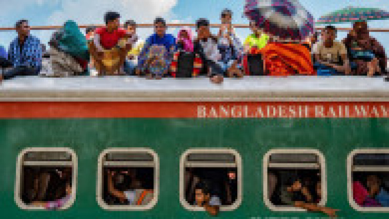 Trenurile incredibil de aglomerate din Dhaka, Bangladesh FOTO: Profimedia Images | Poza 10 din 13