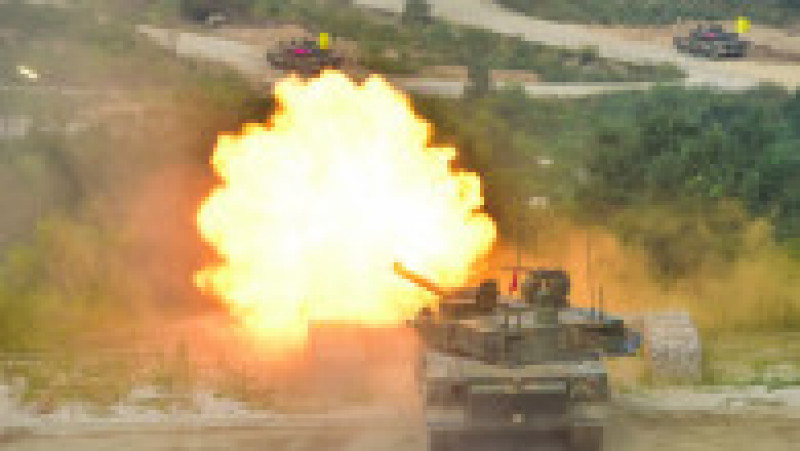 Unii specialiști consideră că tancul sudcoreean este doar o variantă mai puțin performantă a tancului german Leopard 2. Foto: Profimedia Images | Poza 13 din 18