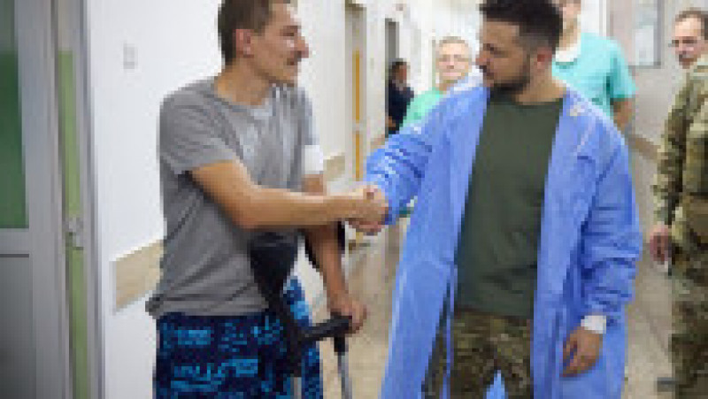 Volodimir Zelenski i-a vizitat pe militarii ucraineni răniți tratați într-un spital din Odesa Foto: president.gov.ua | Poza 14 din 16