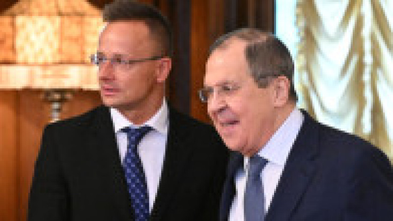 Peter Szijjarto, la o întâlnire cu Serghei Lavrov. Ungaria menține relații apropiate cu regimul criminal de la Kremlin. Foto: Profimedia Images | Poza 10 din 13