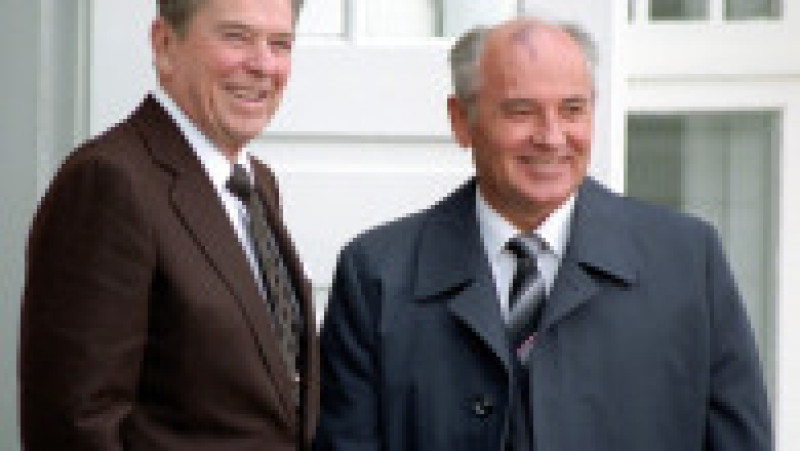 Mihail Gorbaciov și fostul președinte american Ronald Reagan. Foto: Profimedia | Poza 9 din 10